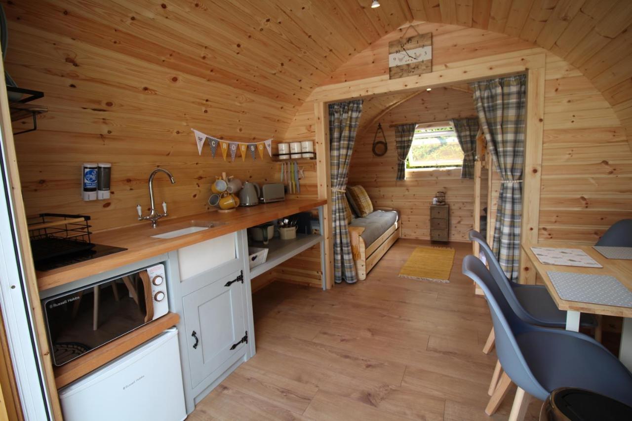 Torrent Walk Glamping Huts In The Heart Of Snowdonia Hotel Dolgellau Exterior foto